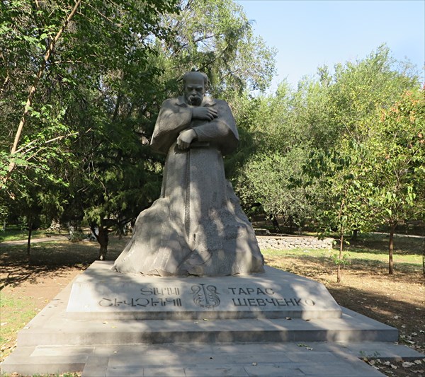 042-Памятник Тарасу Шевченко